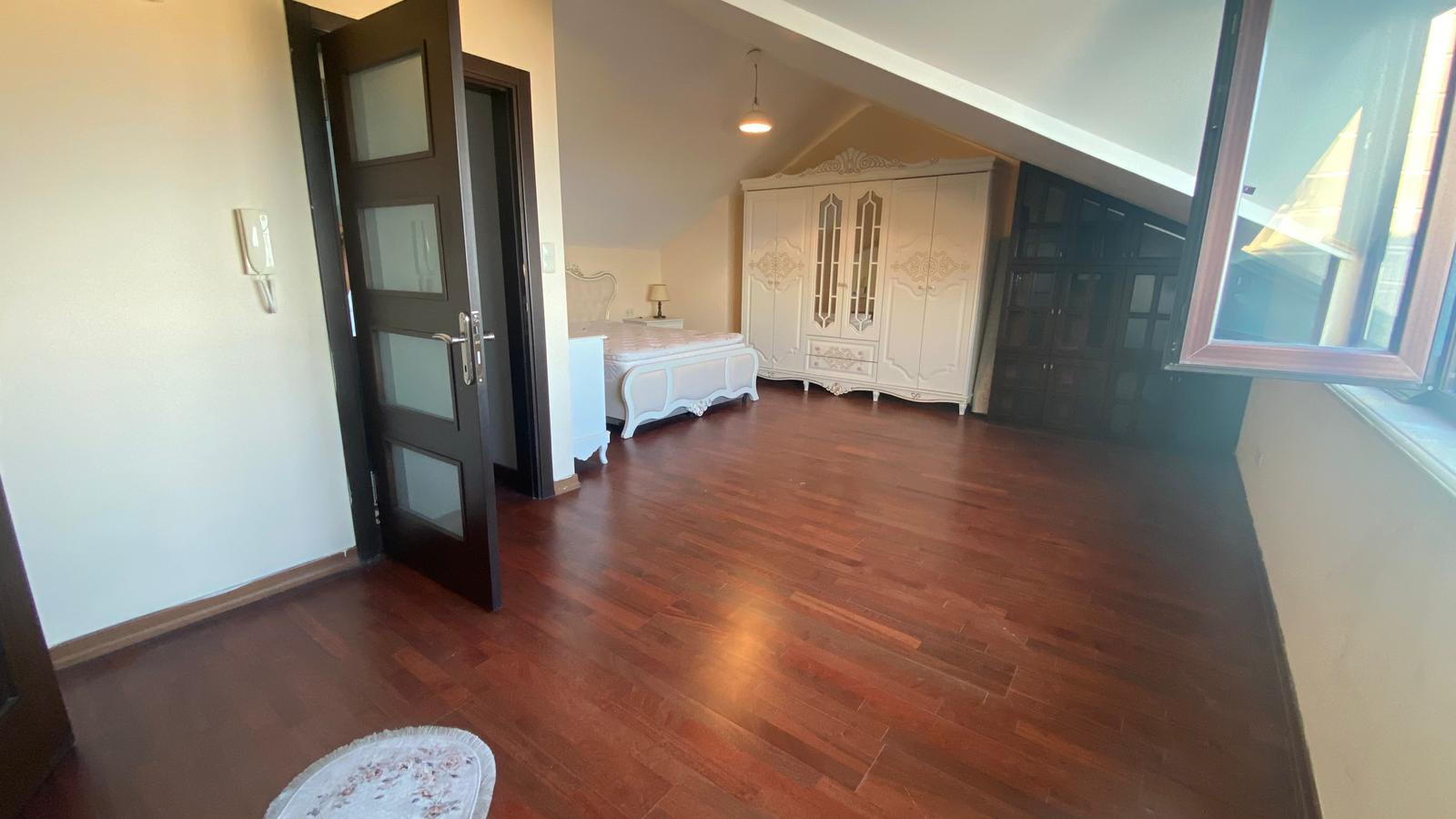 YALINCAK PARK EVLER 2'DE SATILIK TRİPLEKS VİLLA